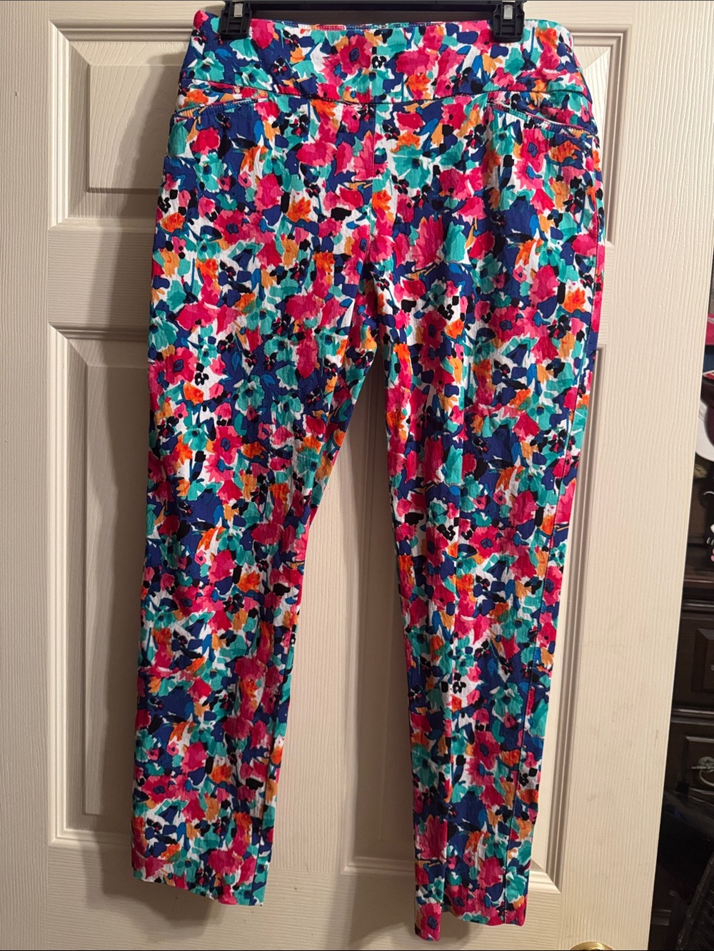 Attyre Floral Capri Pants in Pink, Blue, Teal, Orange